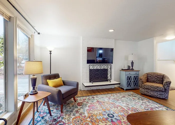 Woodbine Way Retreat